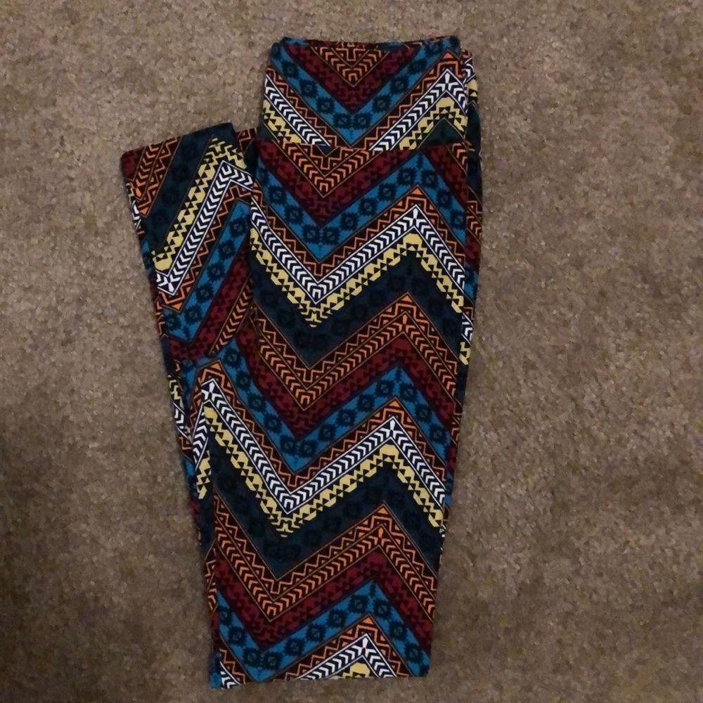 Lularoe multi color leggings size one size